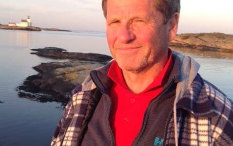 Flykaptein og kunde i Nemi Forsikring, Thomas Hermansen.